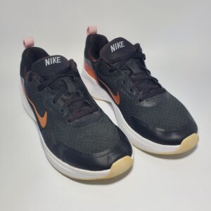 Women Nike Wear All Day Condition : Excellent Size : US 8 25 cm
