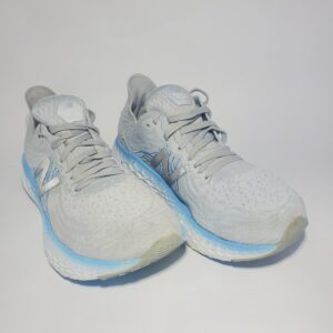 Women New Balance Fresh Foam 1080 Condition : Very Good Size : US 7.5