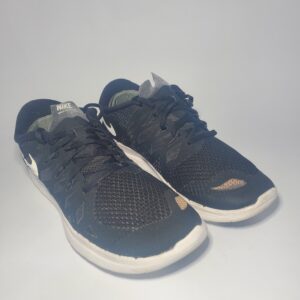 Women Nike Free 5.0 Condition : Very Good Size : US 5